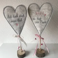 Tischdekoration|aba 2 er Set Herzen auf Standfuß  in der Farbe ROSA - Tisch/Fenster Dekoration aus 100 % Wollfilz - für liebe Menschen