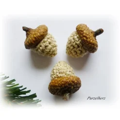 Best 3 gehäkelte Eicheln zur Tisch- oder Streudekoration - Giveaway -  beige, gold Weihnachtsdeko