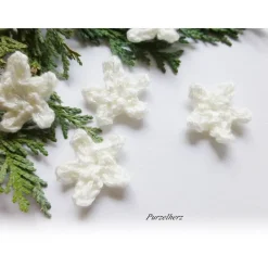 10 gehäkelte Sterne mit Glitzer - Häkelapplikation,Kartengestaltung,Streudeko,Tischdeko,Weihnachten,Gastgeschenk,creme Weihnachtsdeko