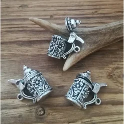 Hot 3 kleine Trachtenanhänger "Bierkrug", antik-silberfarben Accessoires