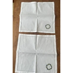 Servietten|DiyDrei 2 Stück Stoffservietten 40 x 40 cm, mit Stickerei und Lochsaum