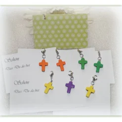 Best 8 x Gastgeschenke Kreuzchen Taufe, Kommunion, Konfirmation, Give Away Kreuze mit Kärtchen Gastgeschenke