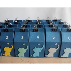 Clearance Adventskalender Elefant ANGEBOT Weihnachtskalender kleine Milchkartonschachteln Junge 0d. Mädchen nach Wahl zum Befüllen Adventskalender
