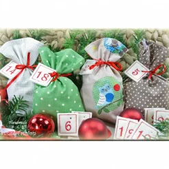 Sale Adventskalender EULE, Stoff Säckchen mit gestickten Zahlen für Kinder und Erwachsene, Weihnachten, Advent, verschiedene Farben Adventskalender