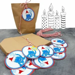 Adventskalender Weihnachtsmonster zum Befüllen – 24 Kraftpapiertüten mit Zahlenanhängern & Kordeln Adventskalender