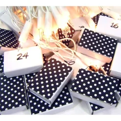 Adventskalender|bunt-mixx-DESIGN Adventskalender zum Befüllen, Mini-Schachteln Schiebeschachtel Punkte Pünktchen schwarz weiß Zahlen