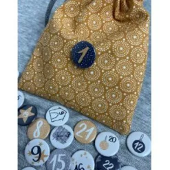 New Adventskalenderzahlen Buttons mit Sicherheitsnadel zum Befestigen Adventskalenderzahlen