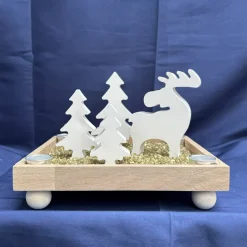 Adventskränze|HerzschlagDesign Advents-Tablett mit Elch & Tannen – moderne Weihnachtsdeko mit Stabkerzenhaltern auf Holztablett