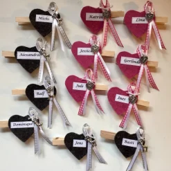 Discount Anstecker-Namensschild-Gästebrosche-Platzkarte-Gastgeschenk-Hochzeit, Herz, Filz, Wunschbeschriftung Hochzeitsdeko