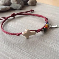 Geschenke|einfachpetra Armband mit bunte Rocailles, Kreuz und Fisch