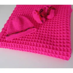 Online Baby Geschenkset - Babydecke mit Spielzeug Geschenke
