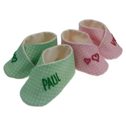 Best Babyschuhe Punkte mit Namen grün  personalisiertes Taufgeschenk Geschenk Geburt eines Jungen Geschenke