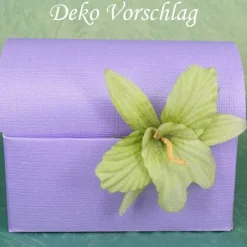 Geschenkverpackungen|Perlen Steine Zubehör Blüte in 4 Farben als Deko auf einer Geschenkverpackung