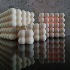 Hot Bubble Cube Kerze – Handgemachte Sojawachs-Kerze in modernem Design, dekorativ und nachhaltig Tischdekoration