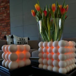Hot Bubble Cube Kerze – Handgemachte Sojawachs-Kerze in modernem Design, dekorativ und nachhaltig Tischdekoration