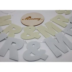 Hot Buchstaben Girlande Hochzeit MR & MRS / Namenskette Brautpaar weiß creme Hochzeitsgirlanden