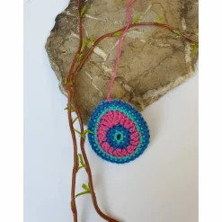 Ostereier|häkelwerk und makrameewerk Buntes gehäkeltes Wende-Osterei