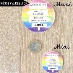 Clearance Button „Tschüss Grundschule 2026 – Hallo 5. Klasse“ | Regenbogen-Design | 38mm & 59mm | Geschenk Schulwechsel & Abschied Kinder Einschulung