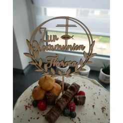 Tortendekoration|Leila - mit Liebe gemacht Cake Topper zur Kommunion personalisiert mit Name und Datum aus Holz