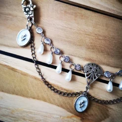 Hot Charivari ,  Ohrringe fürs Dirndl, Dirnd- Schmuck, weiss Trachtenschmuck
