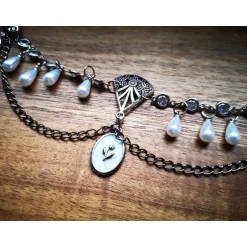 Hot Charivari ,  Ohrringe fürs Dirndl, Dirnd- Schmuck, weiss Trachtenschmuck