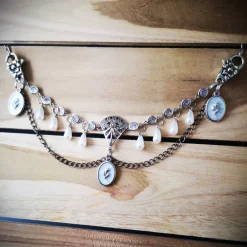 Hot Charivari ,  Ohrringe fürs Dirndl, Dirnd- Schmuck, weiss Trachtenschmuck
