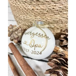 New Christbaumkugel | Mama Papa Oma Opa | unvergessen | Andenken Erinnerung Verstorbene | unvergessen | Weihnachtskugel 8 cm Baumschmuck Personalisierbar