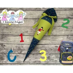 Discount coole Schultüte Blau/grün mit Fußballer  - Fußball Motiv - Kinder Schultüten