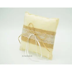 Clearance Cremefarbenes Ringkissen Hochzeit rustikal Jute Spitze 13x13cm Unikat handgemacht Ringkissen