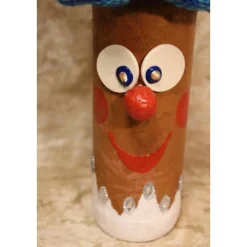 Dekofigur BOMMELWICHTEL Weihnachtswichtel witzige Upcyclingfigur aus Glasflasche m. handgestricktem Mützchen Weihnachtsdeko