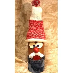 Discount Dekofigur JEANS-OPA Weihnachtswichtel witzige Upcyclingfigur aus Glasflasche m. handgestricktem Mützchen Weihnachtsdeko