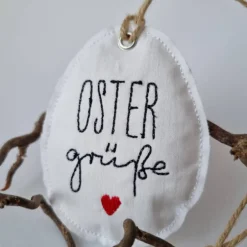 Best Deko-Osterei aus Vintage-Baumwollstoff "OSTER Grüße" - von Ostereier
