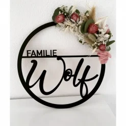 Clearance Dekoring „Familie“, personalisiert, Familienschild, Familienname, verschiedene Farben und Größen (OHNE Trockenblumen) Geschenke