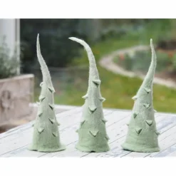 Weihnachtsdeko|Chrijou Drei kleine Filz Tannenbäume aus dem Naturmaterial Wolle in Handarbeit gefilzt; Produkt #479415