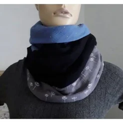 Hot Dreiecktuch  / Musselin Double Gauze / blau schwarz grau/ Schaltuch / Halstuch/ Wickelschal/ Loop / Musselintuch Accessoires