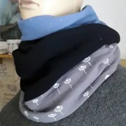 Hot Dreiecktuch  / Musselin Double Gauze / blau schwarz grau/ Schaltuch / Halstuch/ Wickelschal/ Loop / Musselintuch Accessoires