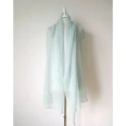 Brautstolen & -Boleros|Nica Weingartner Duftiger Brautschal aus Mohair in Aquamarinblau, Hochzeitsstola gestrickt, weiches Umschlagtuch