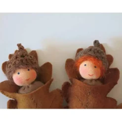 Best Eichelbabys - Jahreszeitentisch - Waldorf Art- Art.Nr. HE40 Herbst
