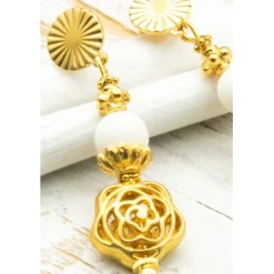 Best Elegante Ohrstecker in goldfarben, weiß, Glasperlen, Hippie Ohrringe, handgemachter Unikatschmuck, Weihnachtsgeschenk Brautschmuck