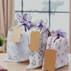 Säckchen & Beutel|Afrosteff 3er Set Geschenkbeutel, Nikolaussäckchen, Weihnachtssäckchen rosa mit Einhorn und Sterne