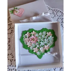 Best Exklusive Valentinskarte in Herzform mit Blüten in edler Kartenbox – Handgemacht & Verziert Valentinstagskarten