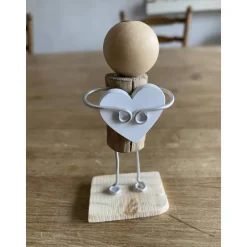 Geschenke|Schlüter Home Design Figur mit Herz, Geschenk für liebe Freunde, kleines Mitbringsel, Holzfiguren