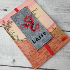 Einschulung|Carisma - made with love Filz Lesezeichen Drache, Einschulungsgeschenk