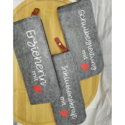 Sale Filz Mäppchen personalisiert – Geschenk für Inklusion, Erzieher & Schule Kinder Federmäppchen
