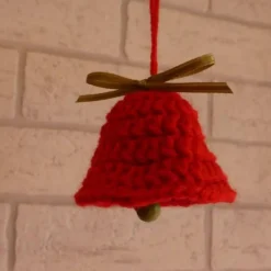 Baumschmuck|CreativBaer Fünf gehäkelte Glöckchen (rot-grün)