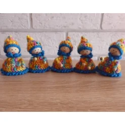 Clearance fünf gehäkelte Wichtel - bunt-blau (7,5 cm x 5,5 cm) Weihnachtsdeko