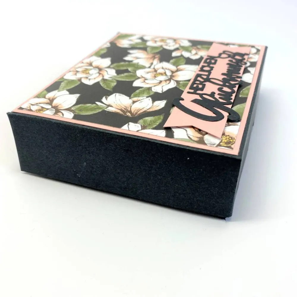 Online Geburtstagskuchen Bausatz – Handgemachte Geschenkverpackung 12x10x3 cm aus Tonkarton Geschenkverpackungen