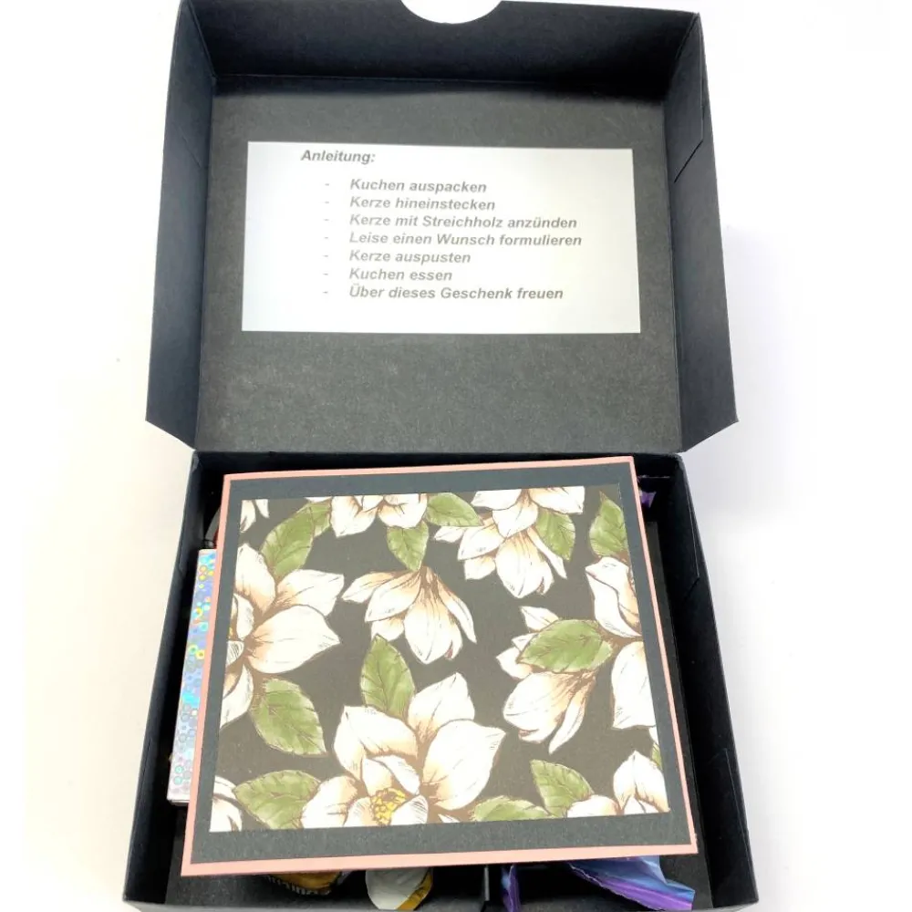 Online Geburtstagskuchen Bausatz – Handgemachte Geschenkverpackung 12x10x3 cm aus Tonkarton Geschenkverpackungen