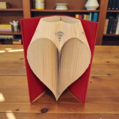 Best Gefaltete Bücher – Upcycling – Deko & Geschenkidee - Herz Geschenke