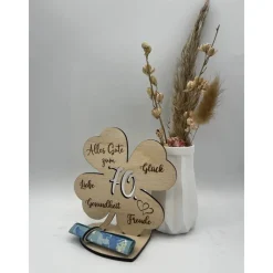 Clearance Geldgeschenk Kleeblatt Holz 70. Geburtstag, 12,5cm oder 18,0cm, Geldgeschenk auf Wunsch mit Namensgravur Geldgeschenke